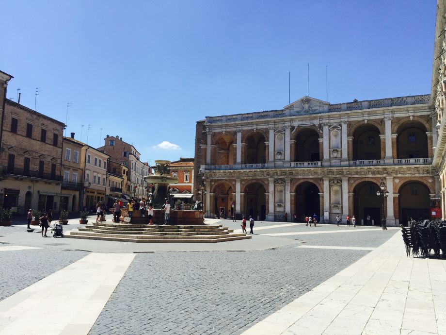 Palazzo Apostolico, Loreto