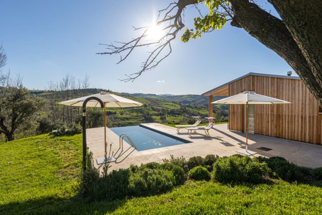 Vakantiehuis le Marche | Casetta Olive | Zwembad & zon & uitzicht